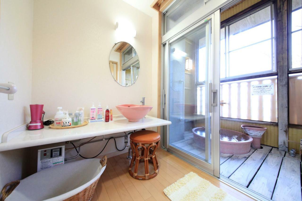 Kkr Hakone Miyanoshita Hotel Exterior photo